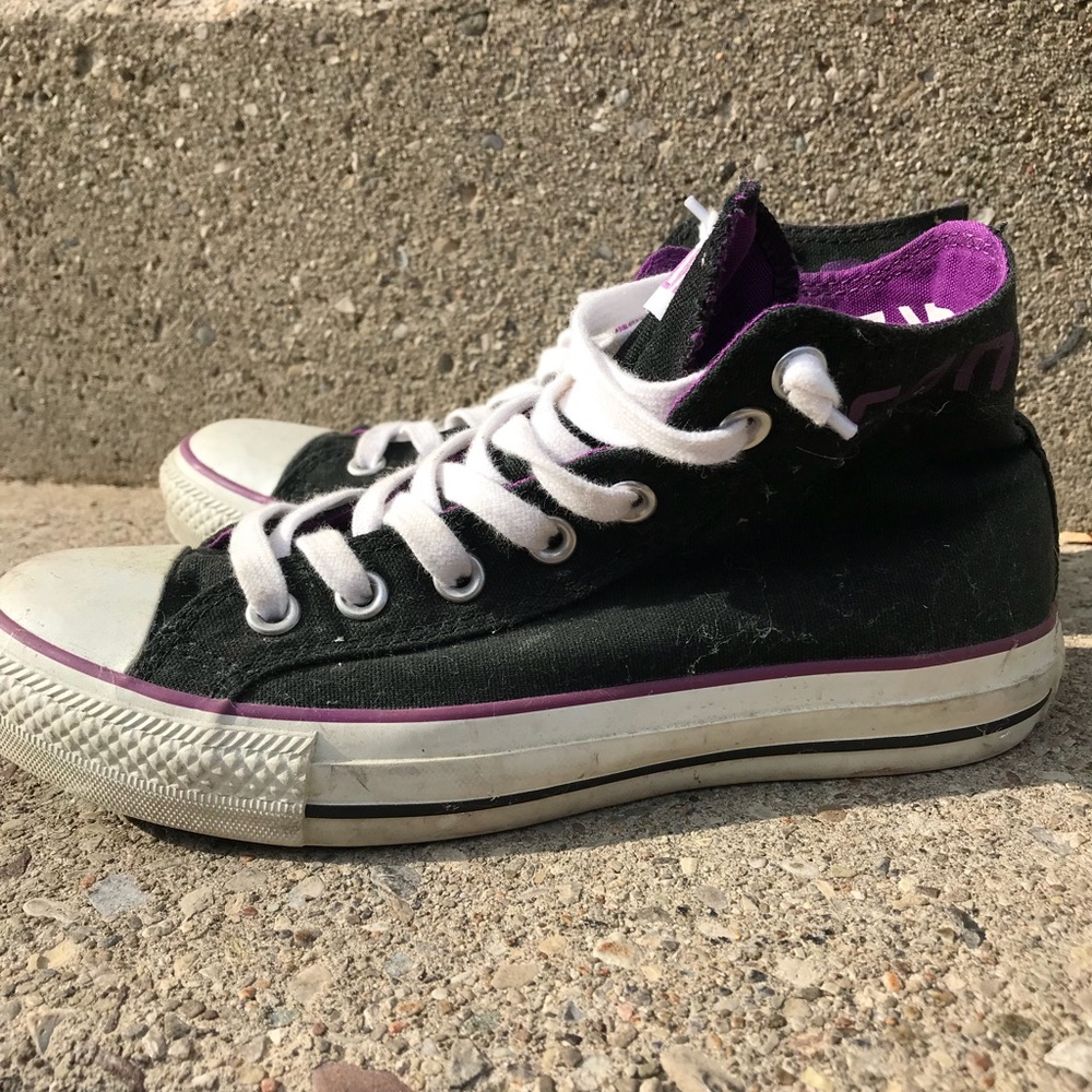 Women’s converse